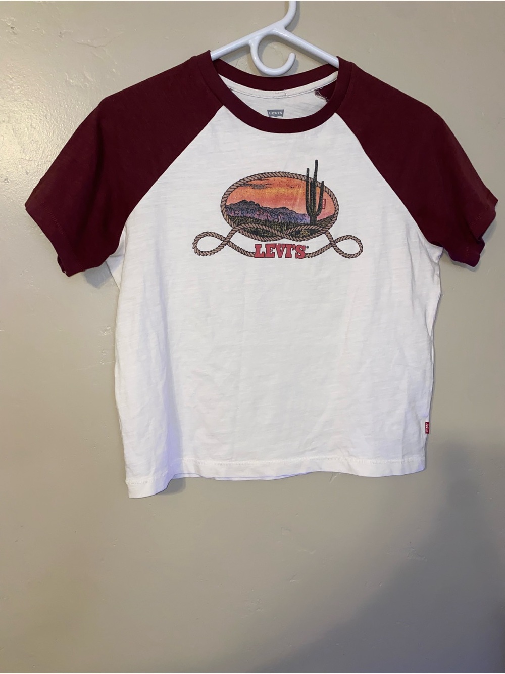 Levi's White & Burgundy Raglan Graphic Tee